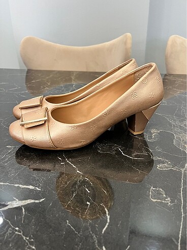 40 Beden Pierre Cardin topuklu ayakkabı