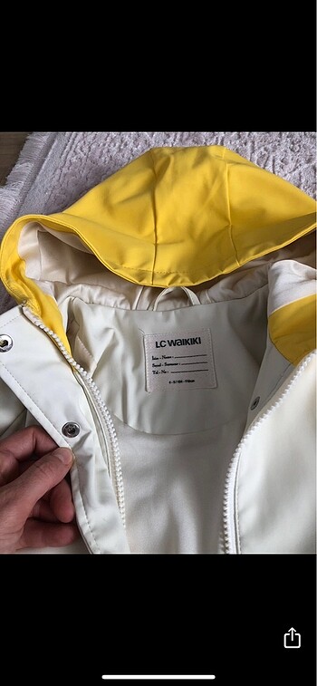 LC Waikiki Kız çocuk yağmurluk
