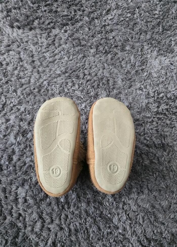 Aslan Logolu Bebek Panduf - Görsel 5