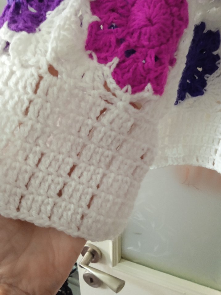 Çiçek Desenli Renkli Kız Çocuk Örgü Panço - Görsel 5