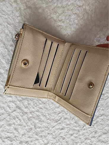 Kadın mavi cüzdan - Görsel 3