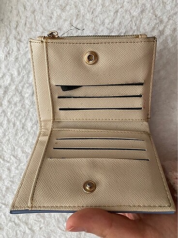 Kadın mavi cüzdan - Görsel 4