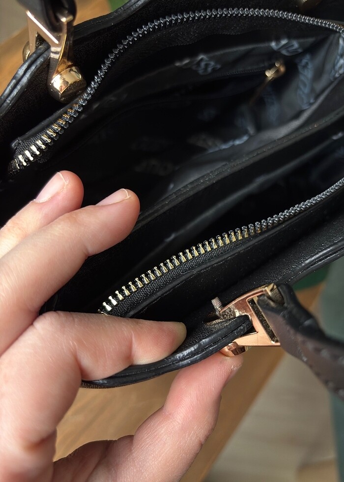 Şık çanta - Görsel 4