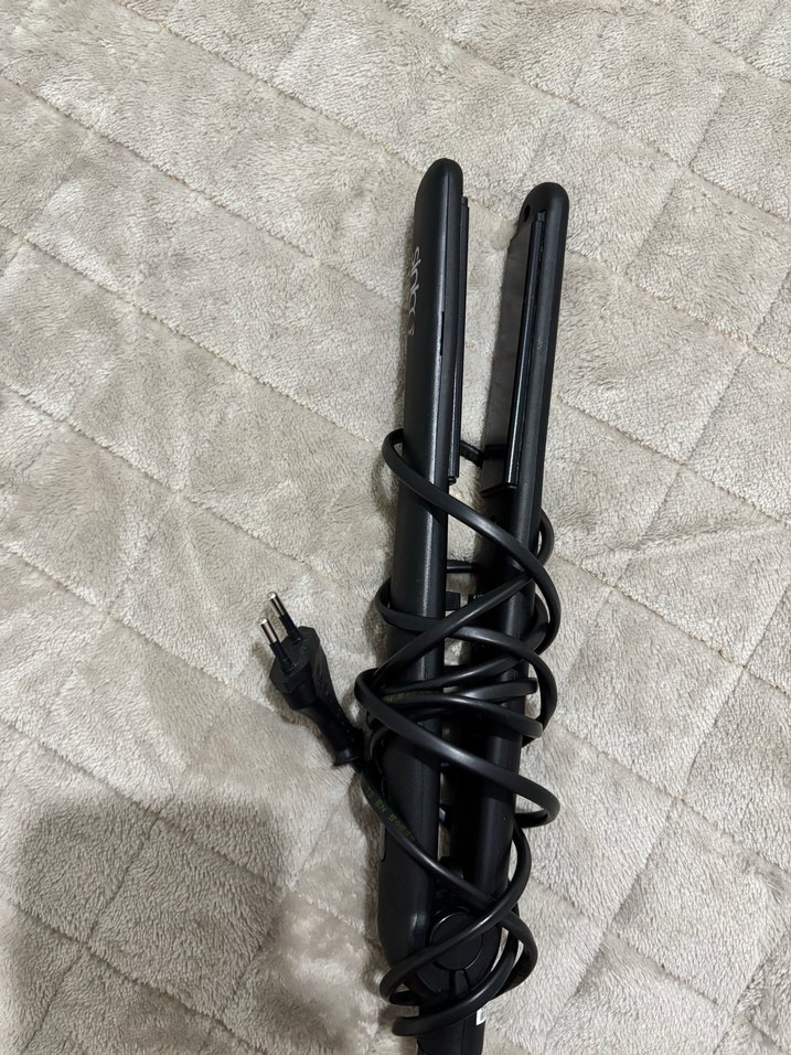 Siyah sinbo Saç Düzleştirici - Görsel 2