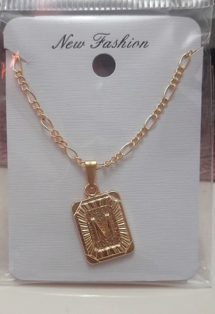 M küçük harf gold kolye 