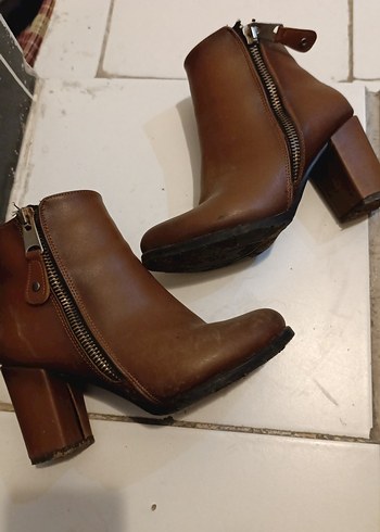 Kahverengi Deri Biker Bot, Tokalı, Kalın Topuklu - Görsel 2