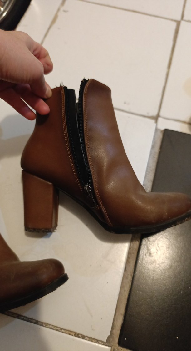 Kahverengi Deri Biker Bot, Tokalı, Kalın Topuklu - Görsel 3