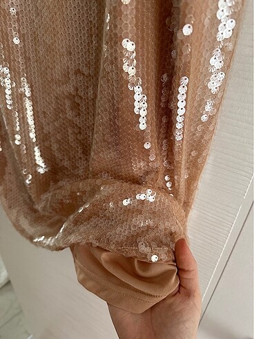 H&M H&M pudra pembe payetli elbise