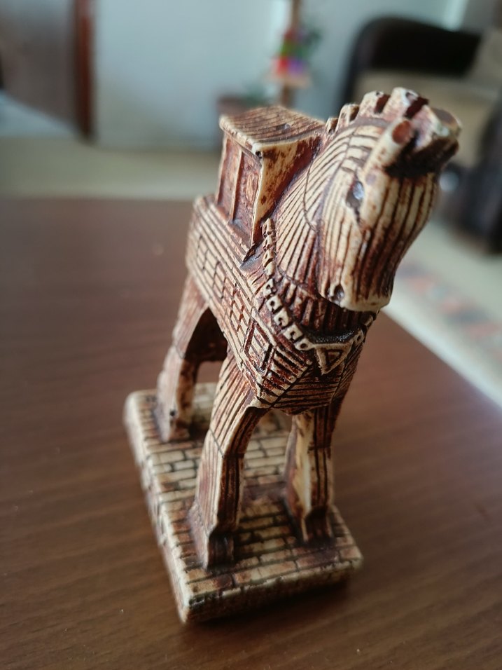 Kahverengi At Figürü - Görsel 4