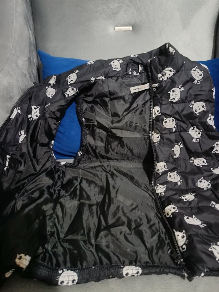 Kuz Çocuk Siyah Baskılı Fermuarlı Yelek - Görsel 2