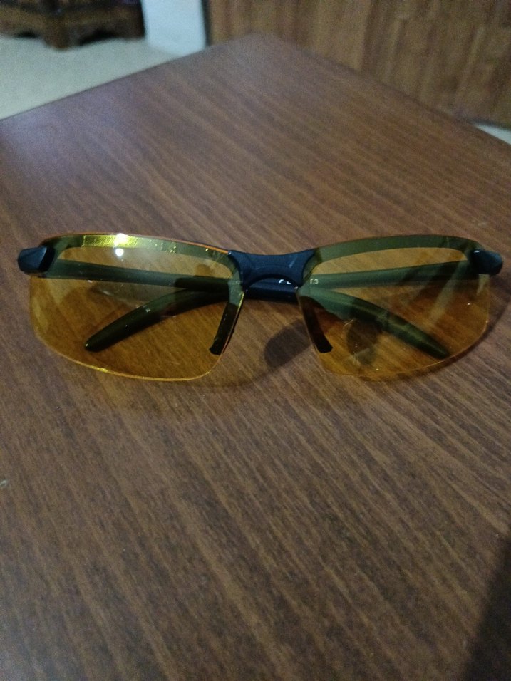 Şeffaf Sarı Biker Kadın Güneş Gözlüğü - Görsel 4