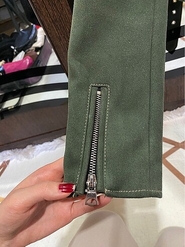 s Beden haki Renk BERSHKA Süet ceket