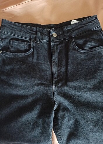 30 Beden gri Renk Paçaları yırtık füme kot pantolon 