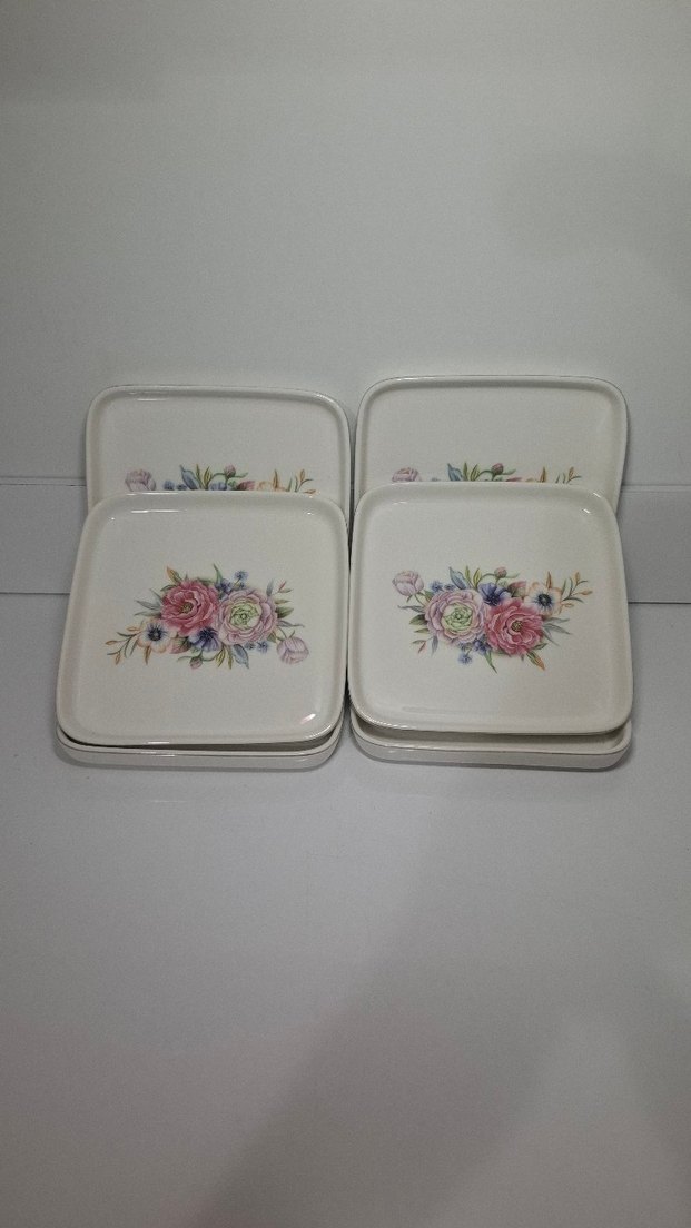 Çiçek Desenli Beyaz Kare Tabak Seti - Görsel 5