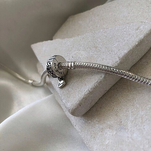 Pandora Always pave klips charm