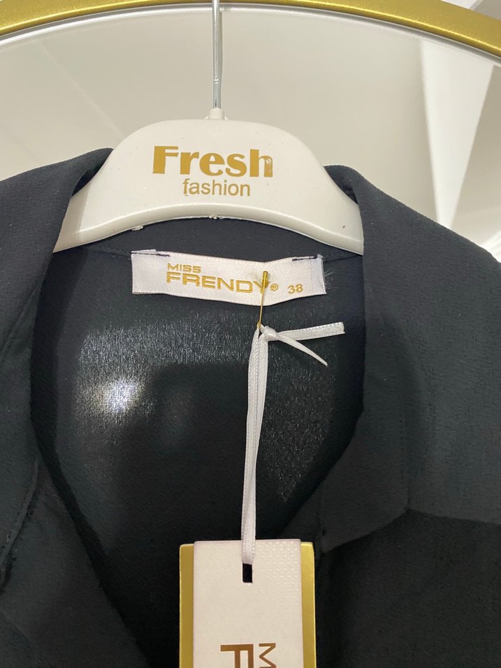 Kolları pliseli gömlek - Görsel 3