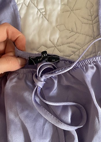 Saten kurdeleli mor bluz - Görsel 3