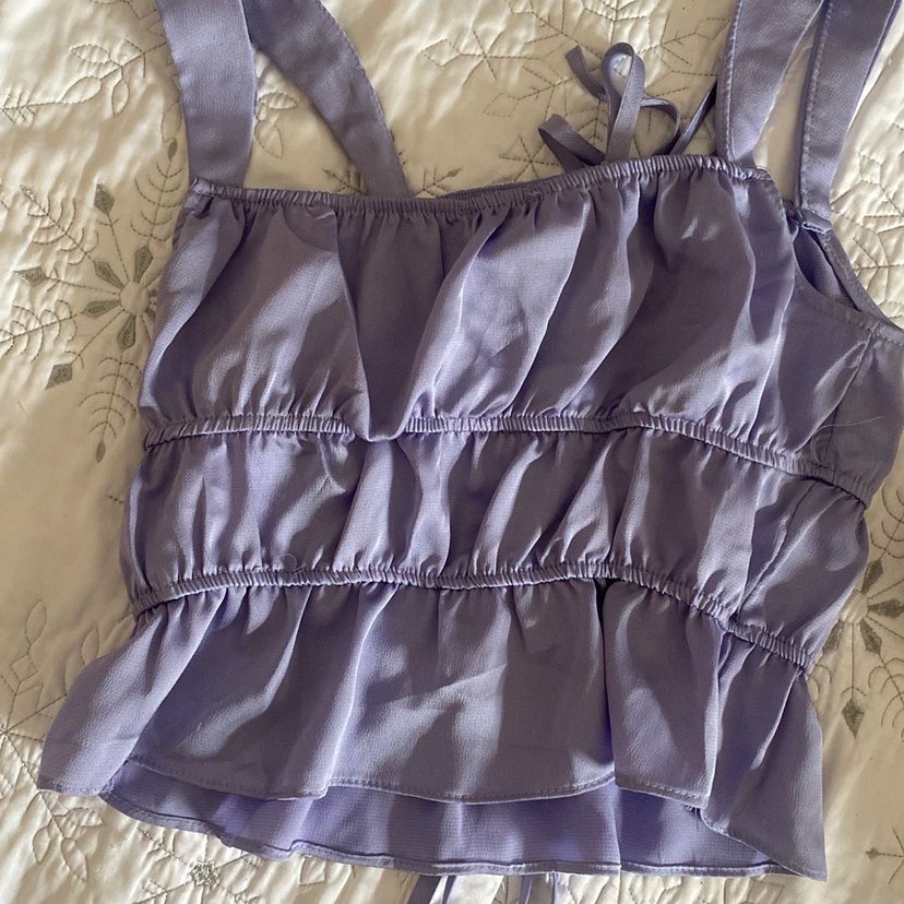 Saten kurdeleli mor bluz - Görsel 4