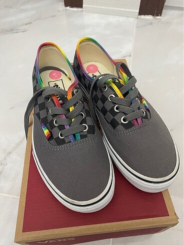 Vans rainbow