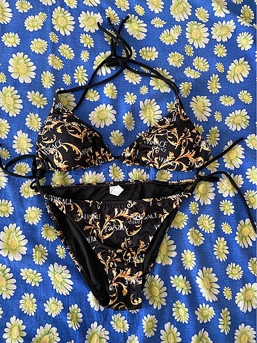 Bayan Bikini