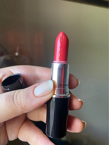 Mac Lustreglass Parlak Lipstick
