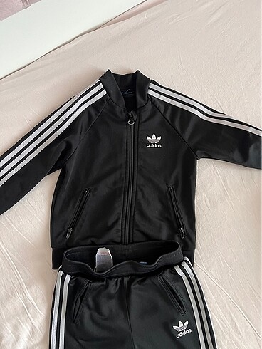 Adidas eşofman takımı