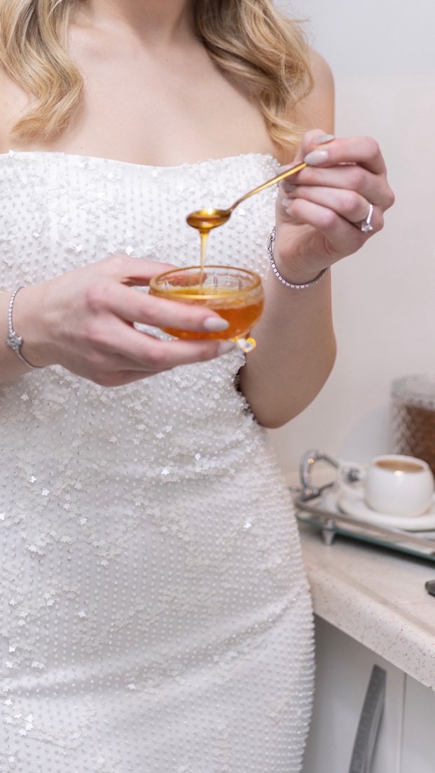 Tasarım nişan isteme elbisesi - Görsel 3