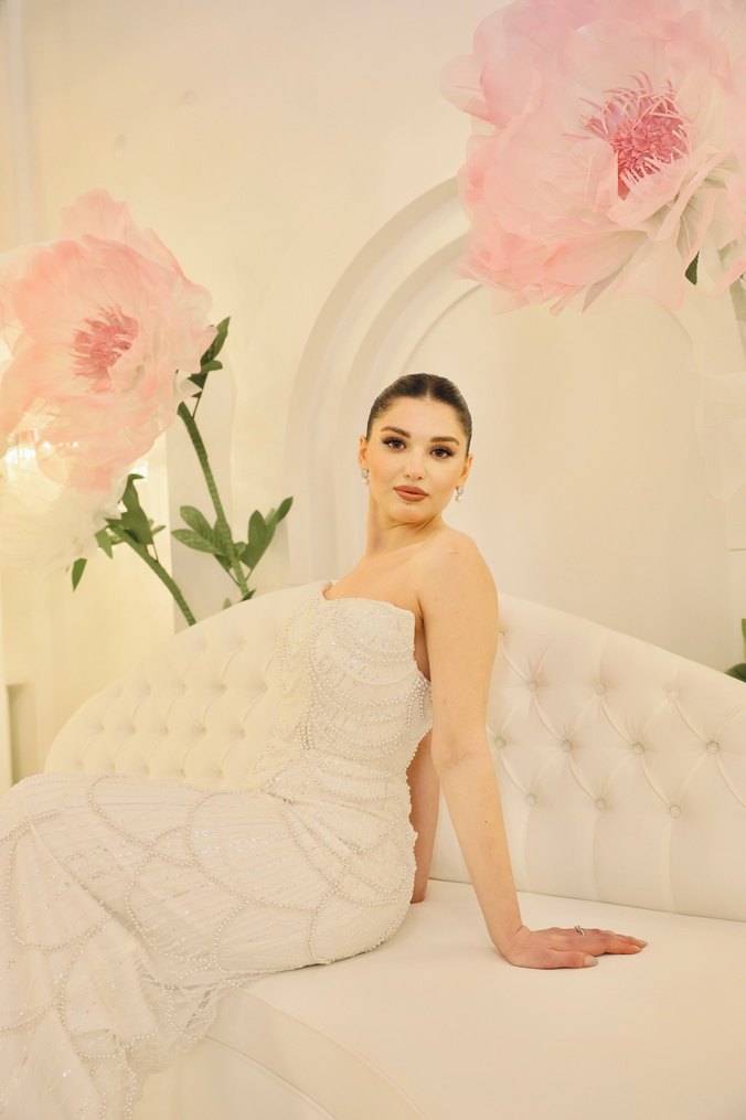 Beyaz Straplez Nişan-Gelinlik - Görsel 2