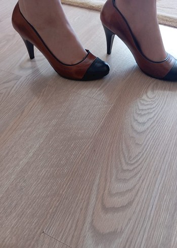 Mammamia Kahverengi Tokalı Stiletto Kadın Topuklu Ayakkabı
