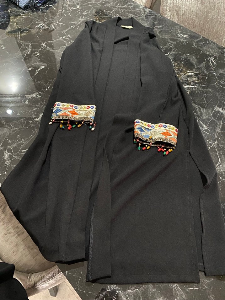 Boncuklu İşlemeli Siyah Uzun Kadın Kimono - Görsel 2