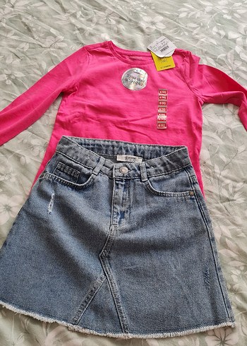 Pembe Düğmeli Genç Kız Kot Etek
