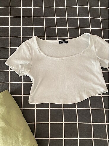 m Beden beyaz basic crop