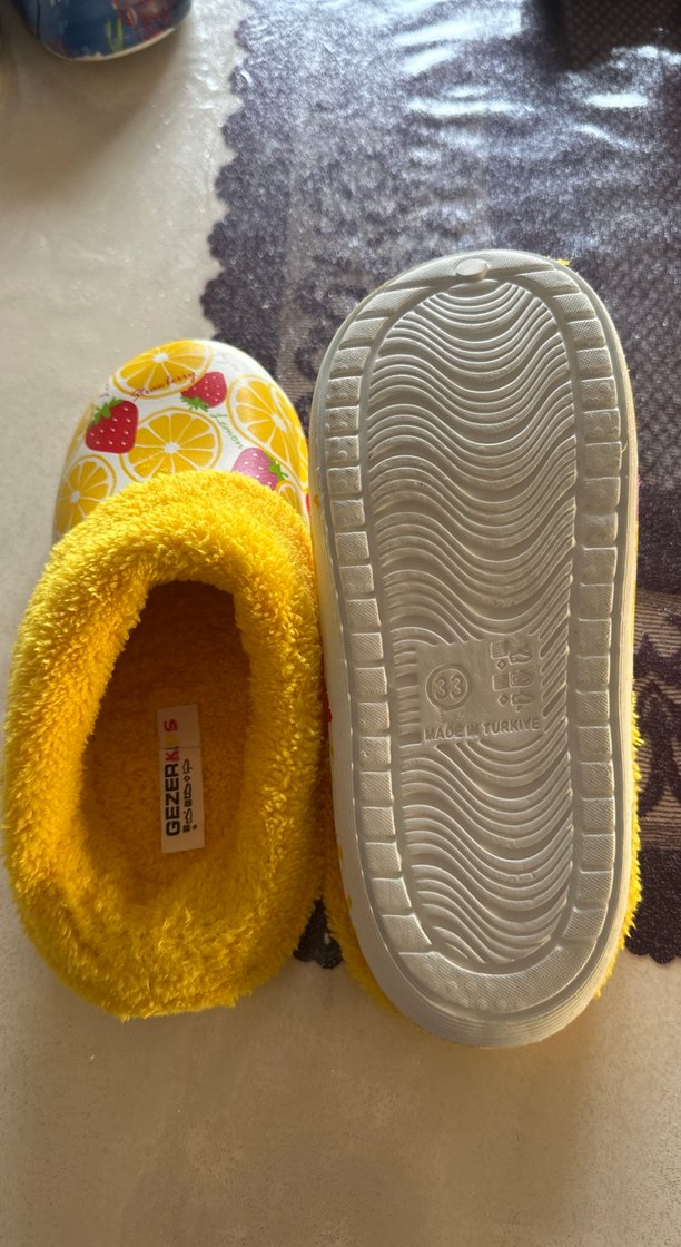 Sarı Desenli Kız Çocuk Sıcak Terlik - Görsel 2