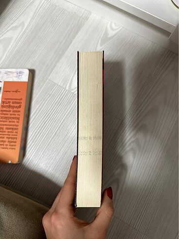  Beden Renk Ünlü aşk