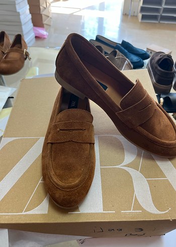 Zara Kadın Kahverengi Süet Tokalı Loafer