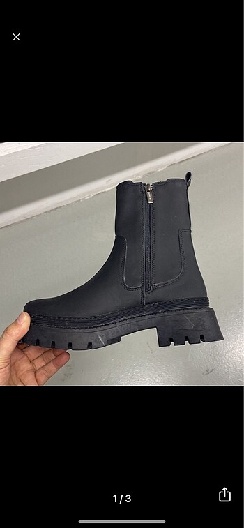 Nine west bot