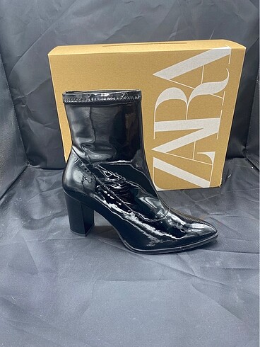 ZARA RUGAN BOT
