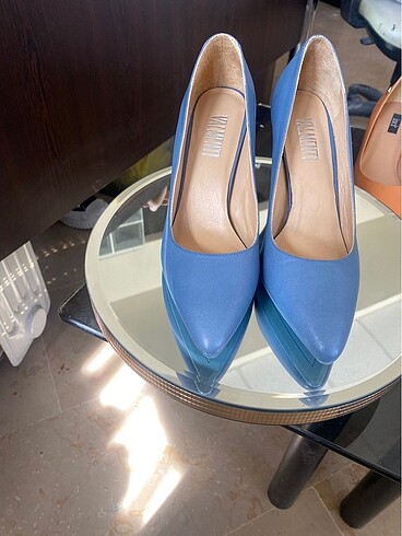 TANCA DERİ STILETTO