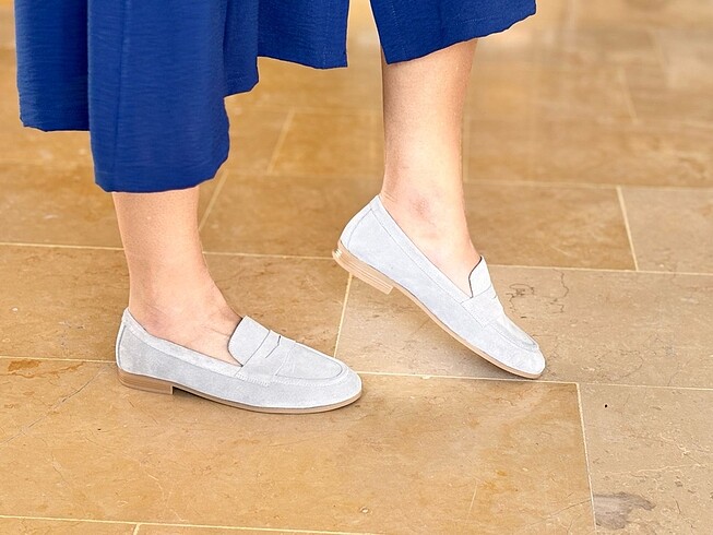 37 Beden gri Renk ZARA SÜET DERİ LOAFER