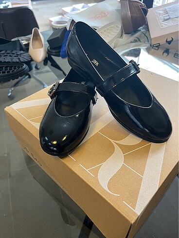 ZARA RUGAN DERİ