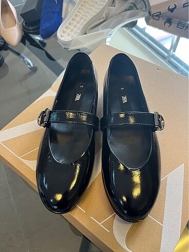 Zara ZARA RUGAN DERİ