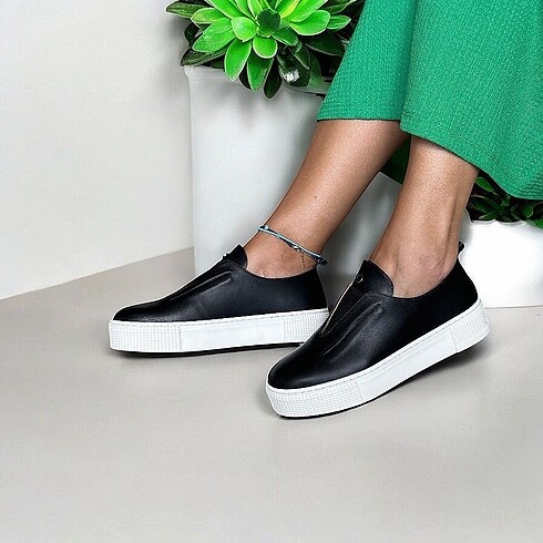ZARA SPOR DERİ