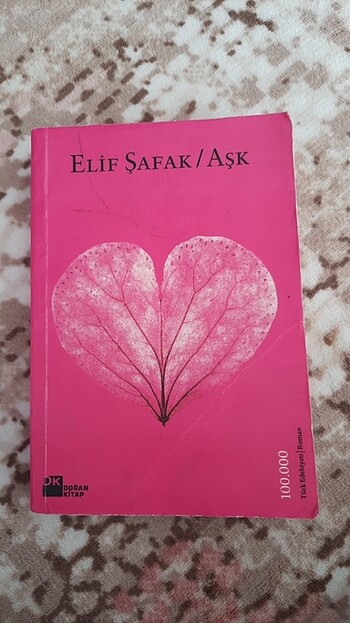 Elif Şafak AŞK