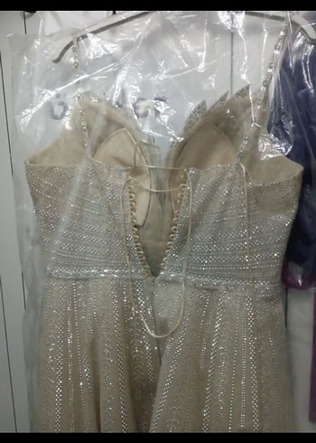 Beyaz Parıltılı Straplez Uzun Gelinlik - Görsel 5