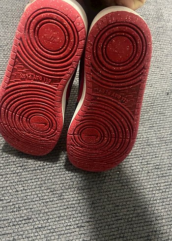 Kırmızı Siyah Bağcıklı Kadın Spor Ayakkabı - Görsel 4