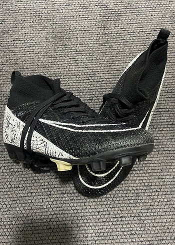 Yılan Desenli Erkek Futbol Ayakkabısı Siyah - Görsel 4