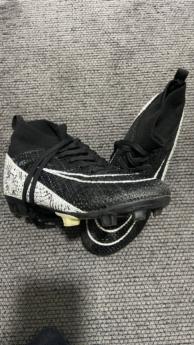 Yılan Desenli Erkek Futbol Ayakkabısı Siyah - Görsel 4