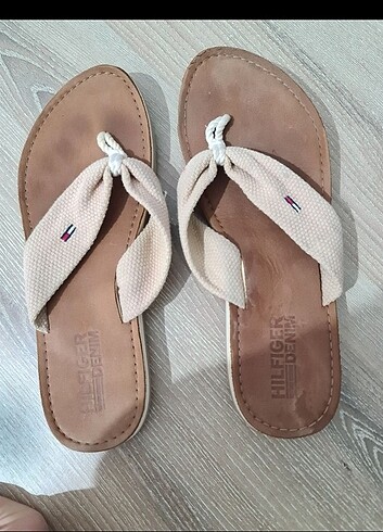 39 Beden Tommy hilfiger terlik