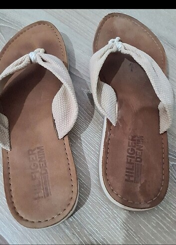 39 Beden ten rengi Renk Tommy hilfiger terlik