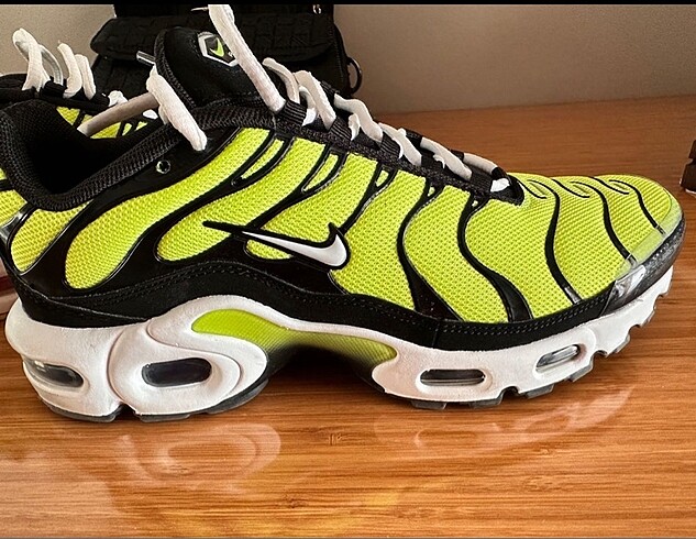 38 Beden yeşil Renk Nike az kullanılmış